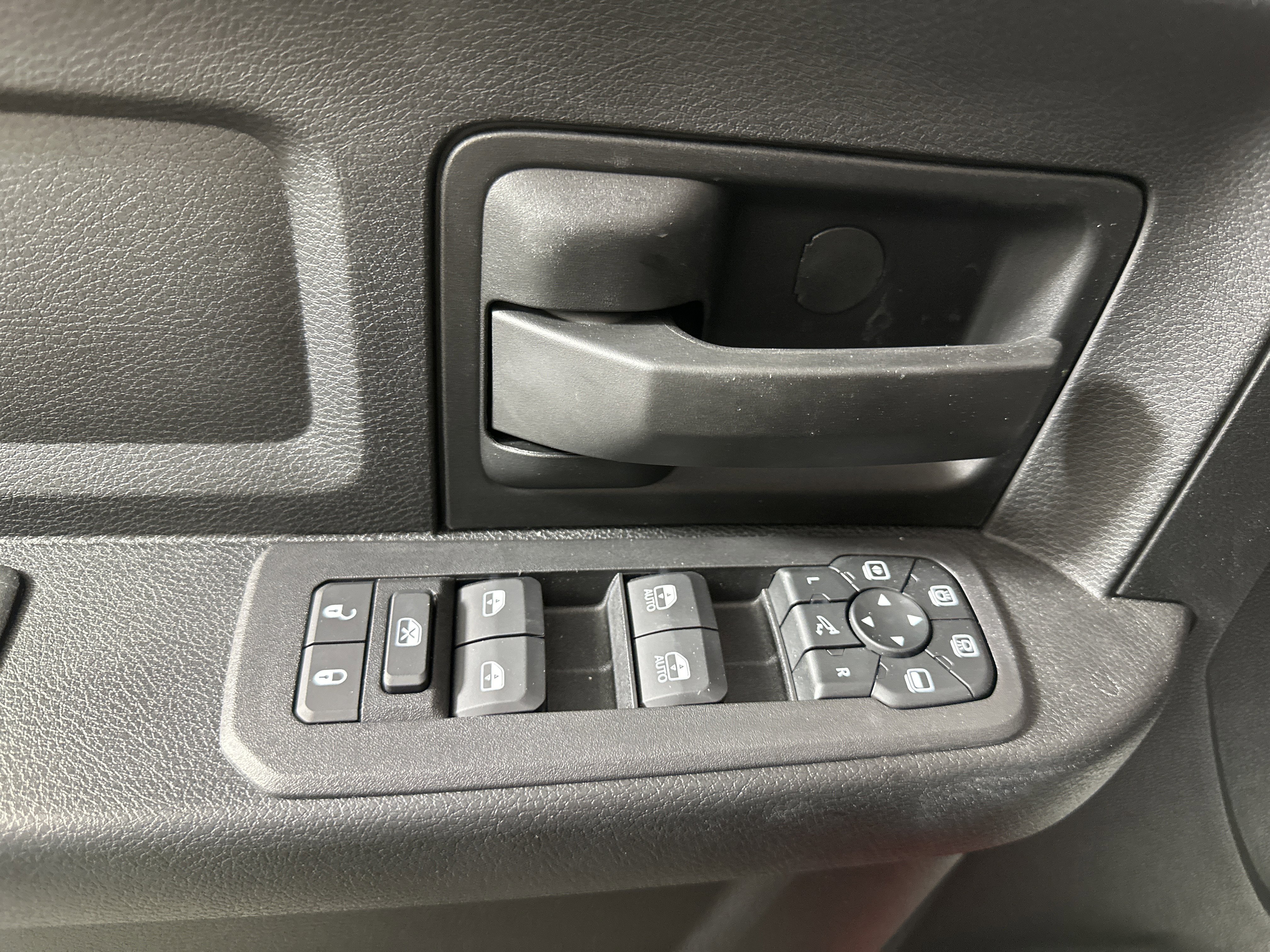 2026 RAM 2500 Tradesman/Warlock - Photo 11