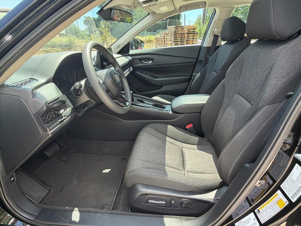 2023 Honda Accord EX - Photo 8