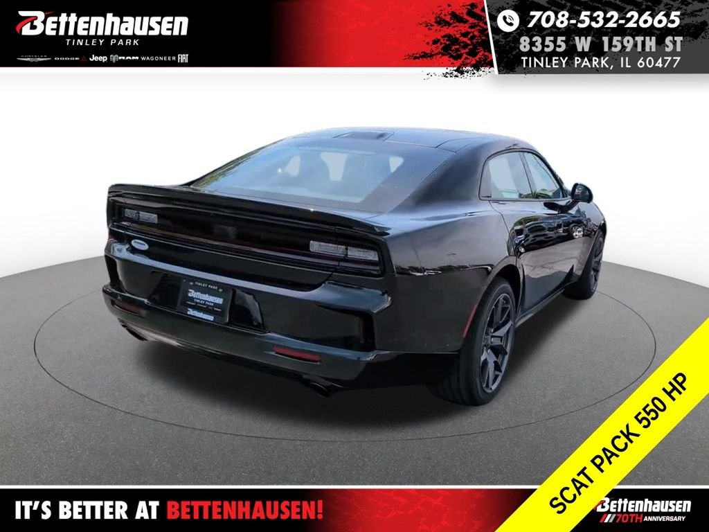 New 2026 Diamond Black Crystal Pearlcoat Dodge R/T Scat Pack image 5