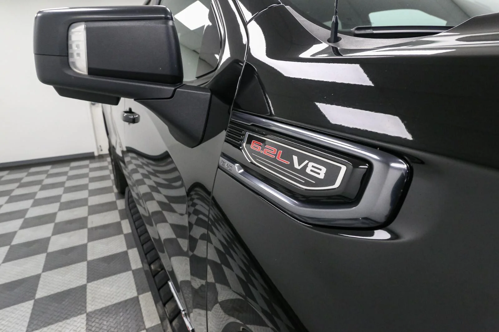 Used 2023 Onyx Black GMC AT4 image 7