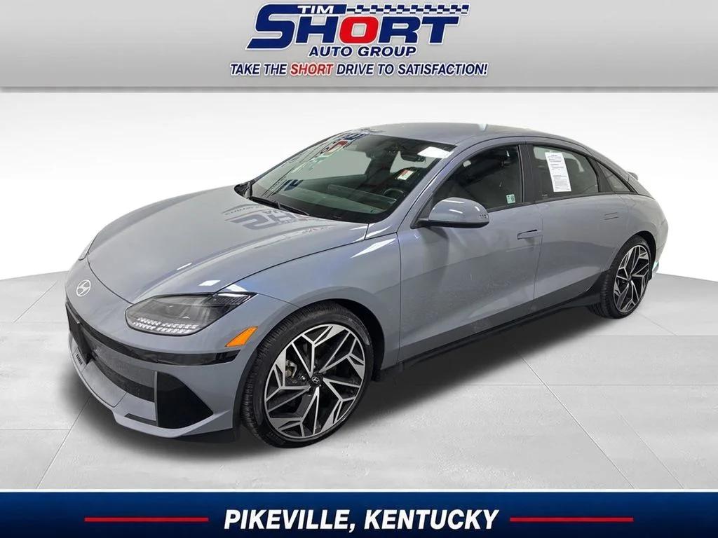 Used 2024 Blue Hyundai SEL image 1