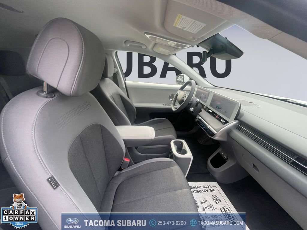 Used 2024 White Hyundai SEL image 17