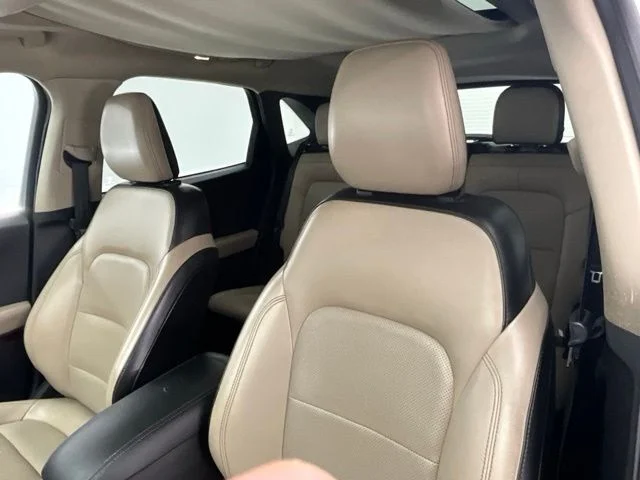 Used 2020 White Ford SE Sport image 6