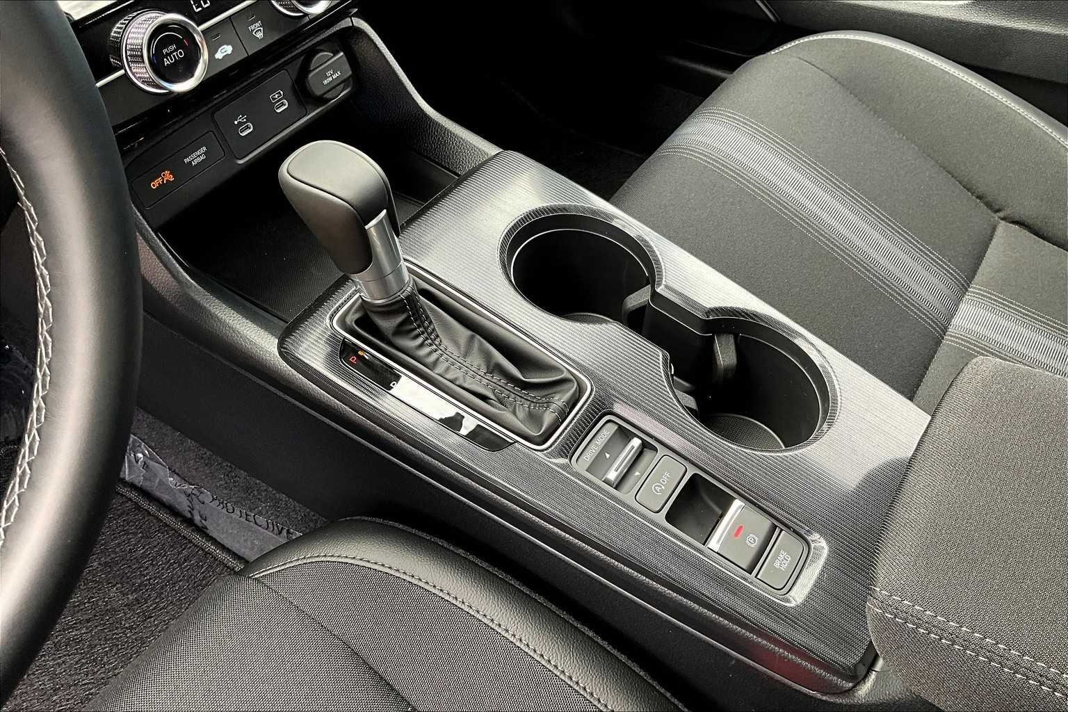 New 2026 Platinum White Pearl Honda FWD Sport image 7