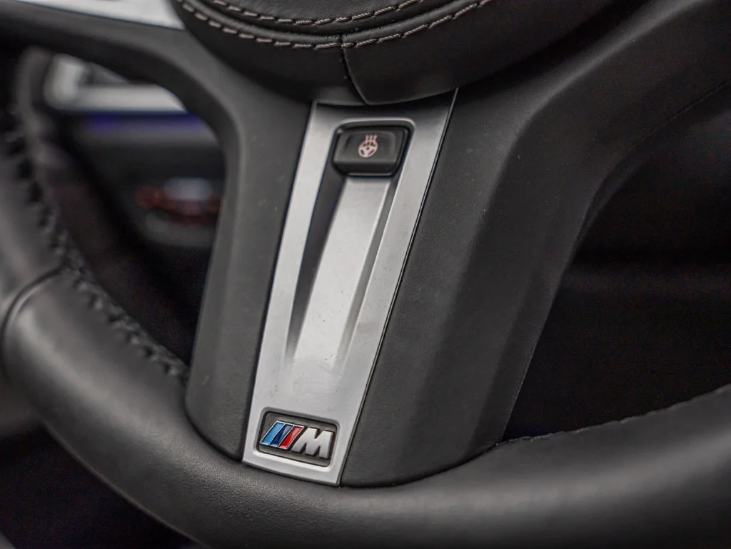Used 2020 Black Sapphire Metallic BMW M50i image 34