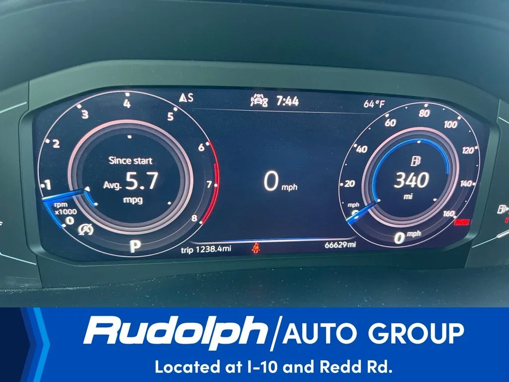Used 2023 Gray Volkswagen 3.6L V6 SE w/Technology image 11