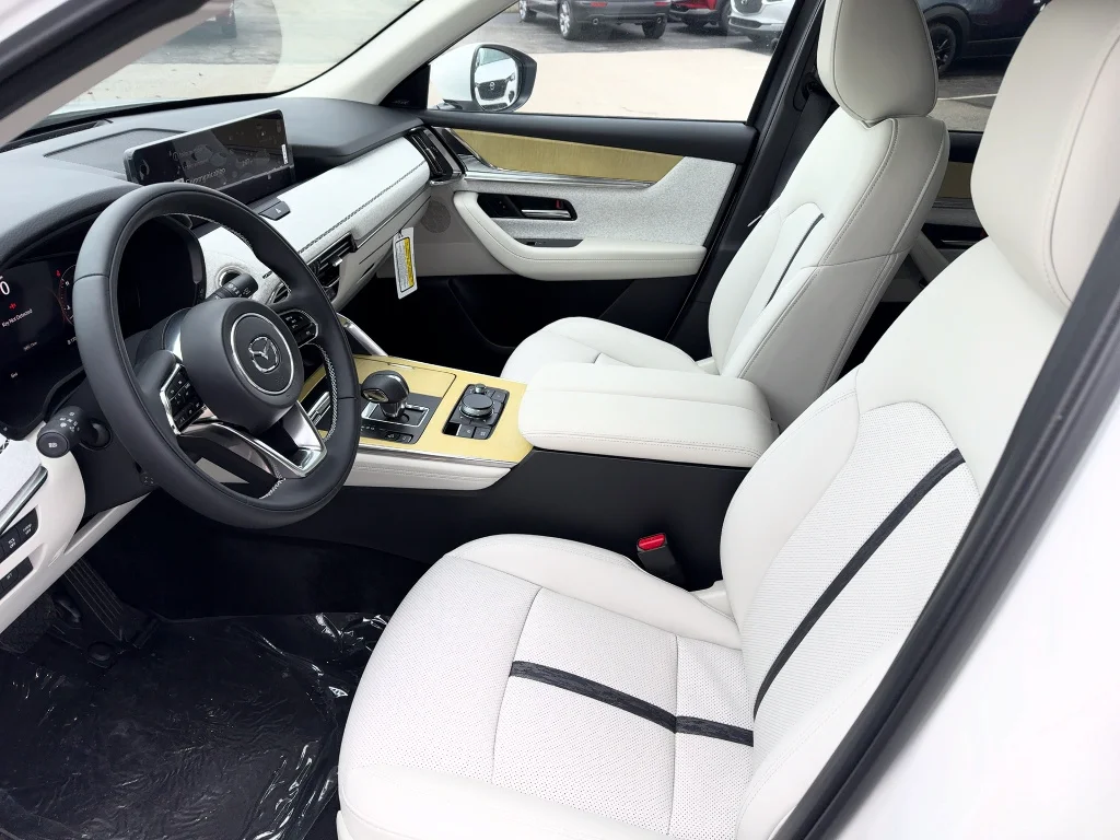 2026 Mazda CX-90 Premium Plus Package - Photo 9
