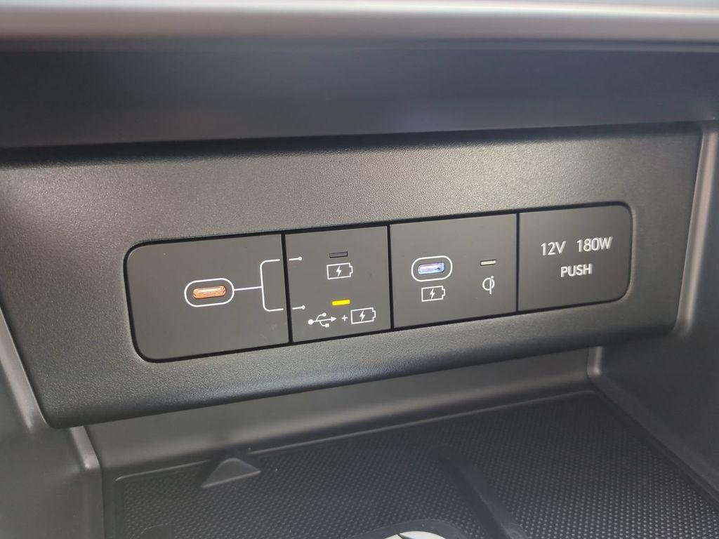New 2026 Silver Hyundai SEL image 25