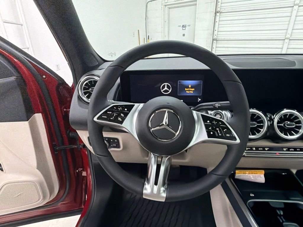 New 2026 MANUFAKTUR Patagonia Red Metallic Mercedes-Benz GLB 250 image 15