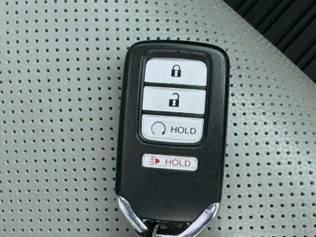 Used 2023 Obsidian Blue Pearl Honda AWD RTL-E image 39