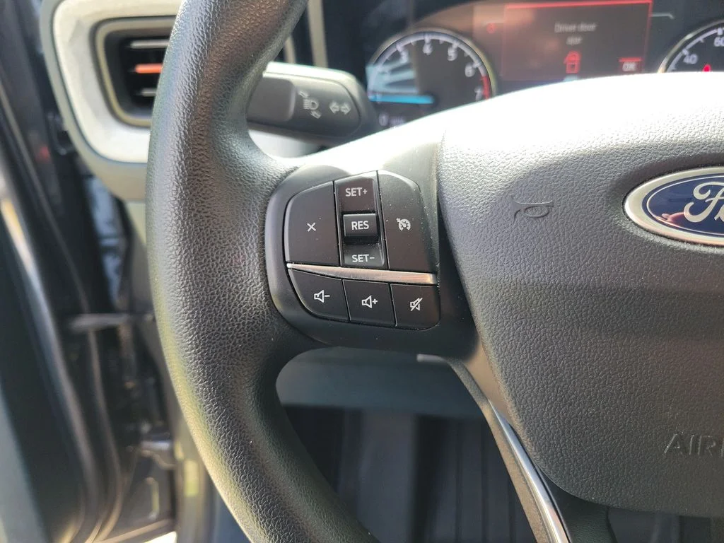 Used 2024 Gray Ford XLT image 22