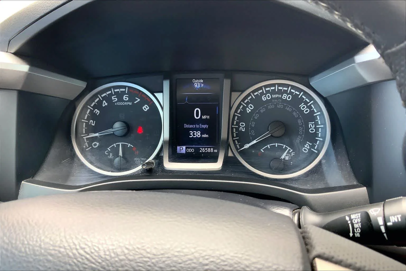 Used 2023  Toyota SR5 image 17