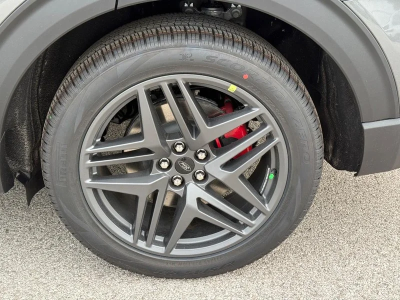 New 2026 Carbonized Gray Metallic Ford ST 4WD image 4