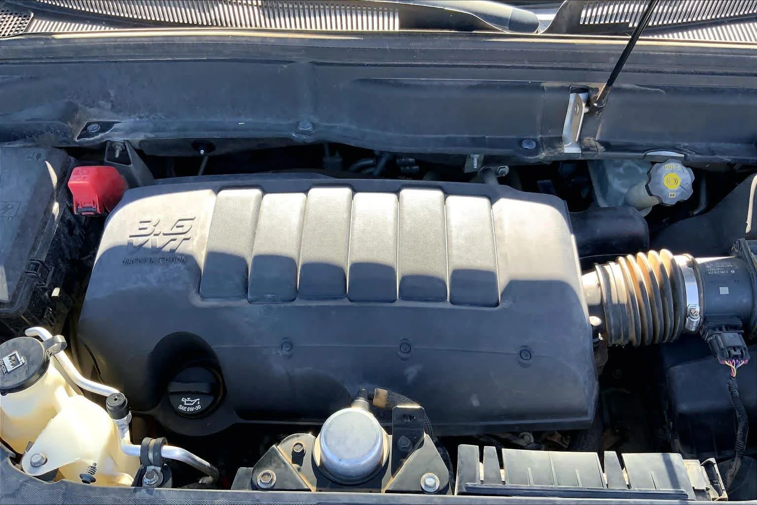 Used 2011 Quicksilver Metallic GMC SLT1 image 30