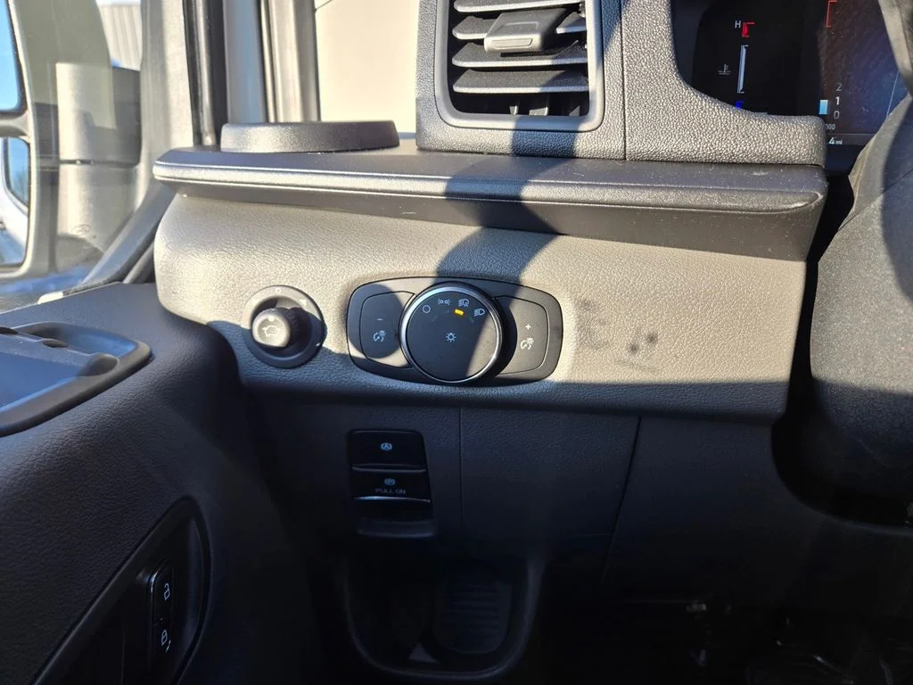 2026 Ford Transit Van Base - Photo 11