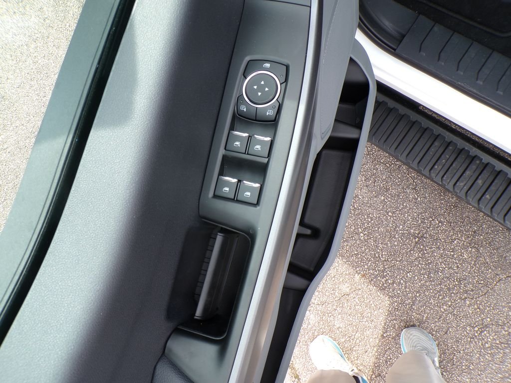 New 2026 Oxford White Ford F-250® XL image 12