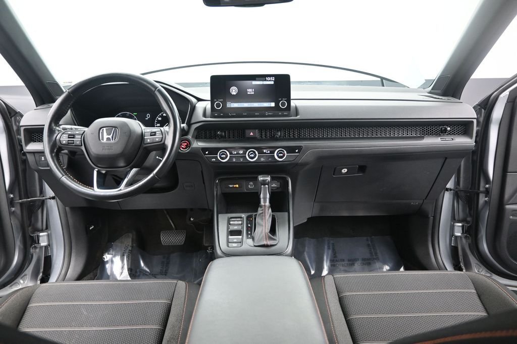Used 2023  Honda Sport image 32