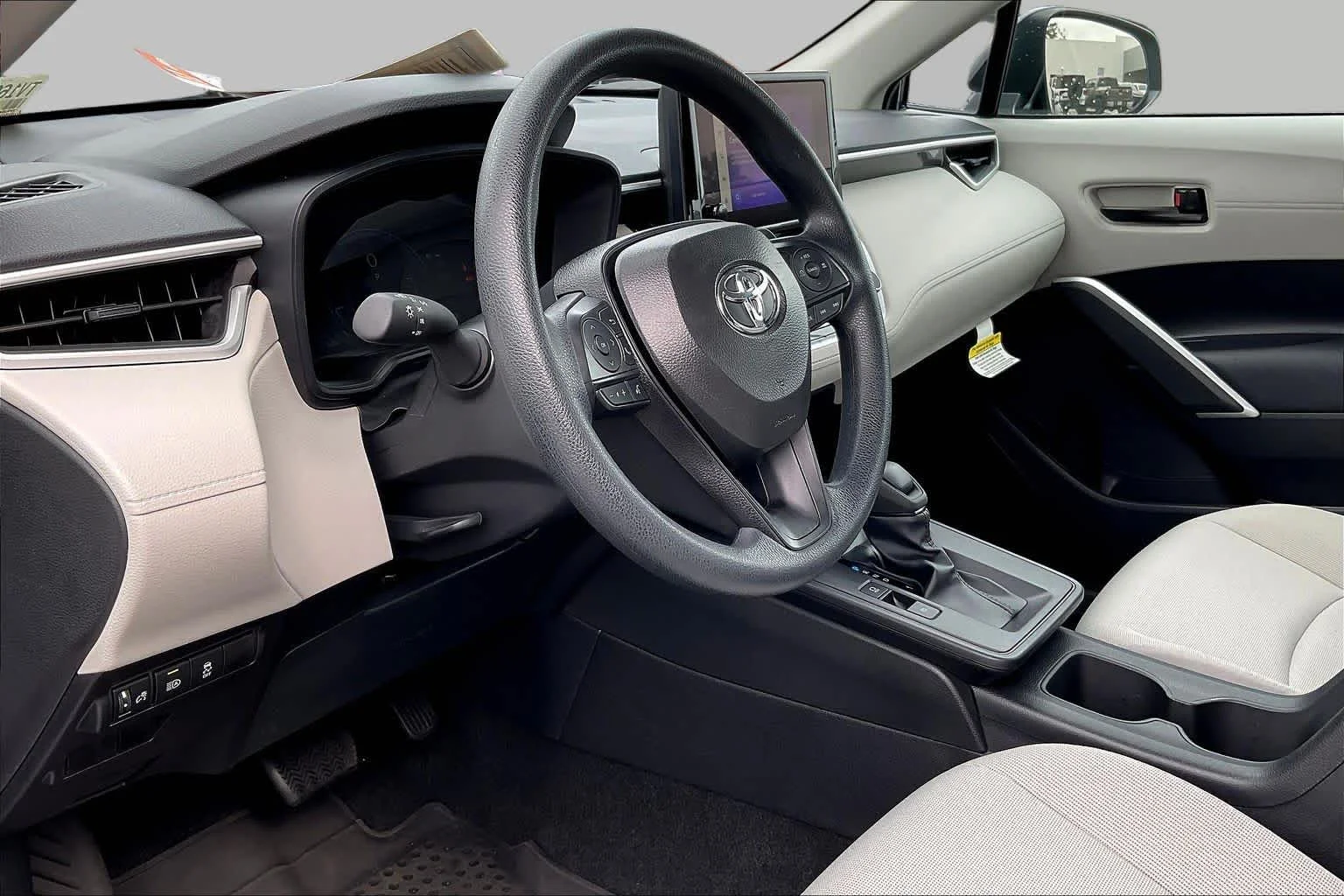 Used 2026 Celestite Toyota L image 17