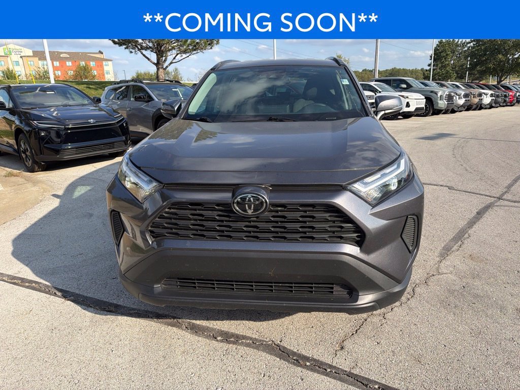 Used 2024 Toyota RAV4 XLE with VIN 2T3P1RFV6RC482809 for sale in Kansas City