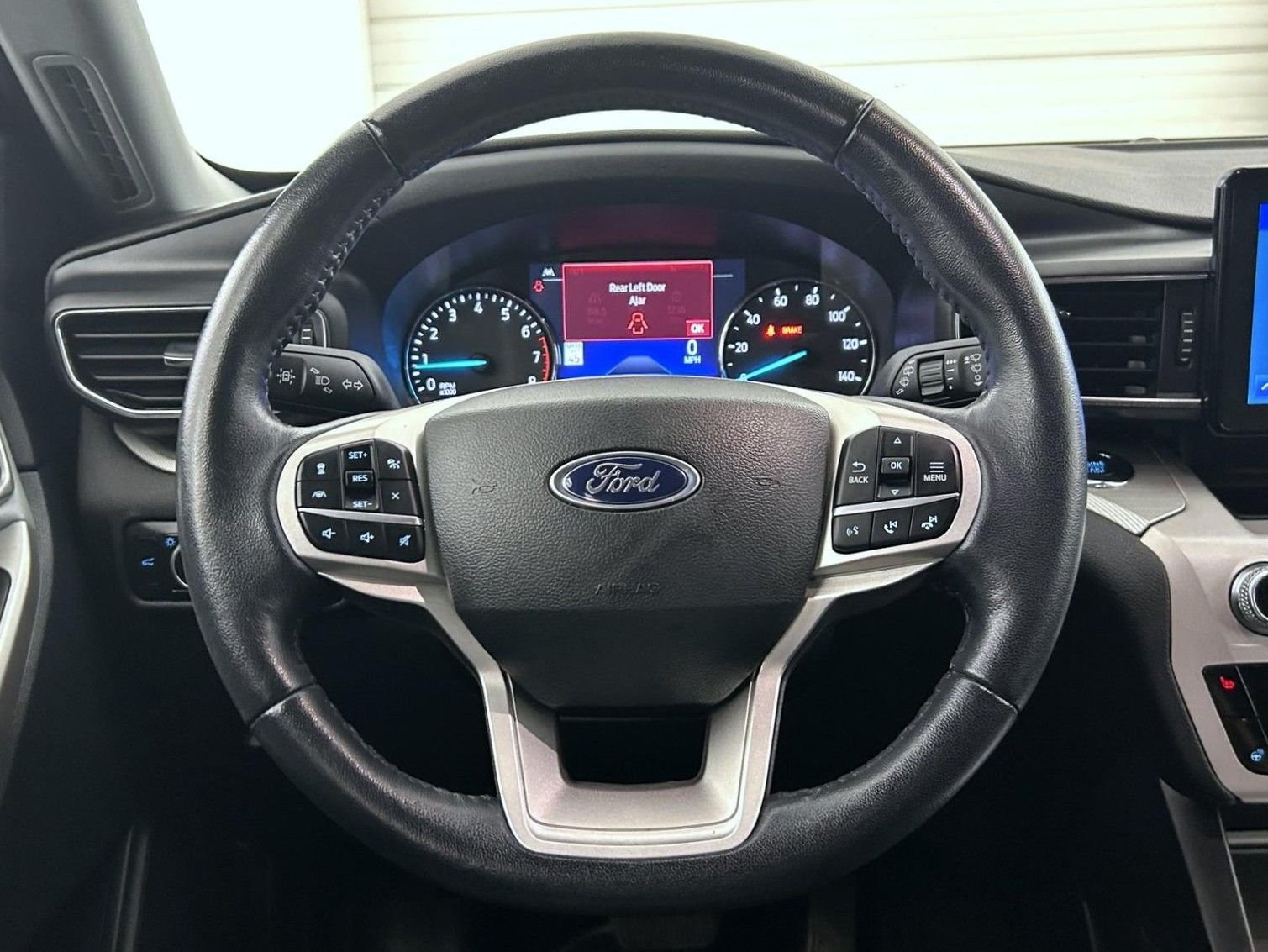 Used 2023 Gray Ford XLT image 11
