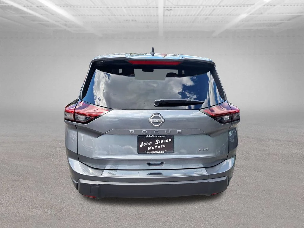 New 2026 Gray Nissan SV image 4