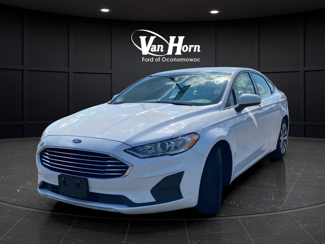 Used 2020 Oxford White Ford SE image 3