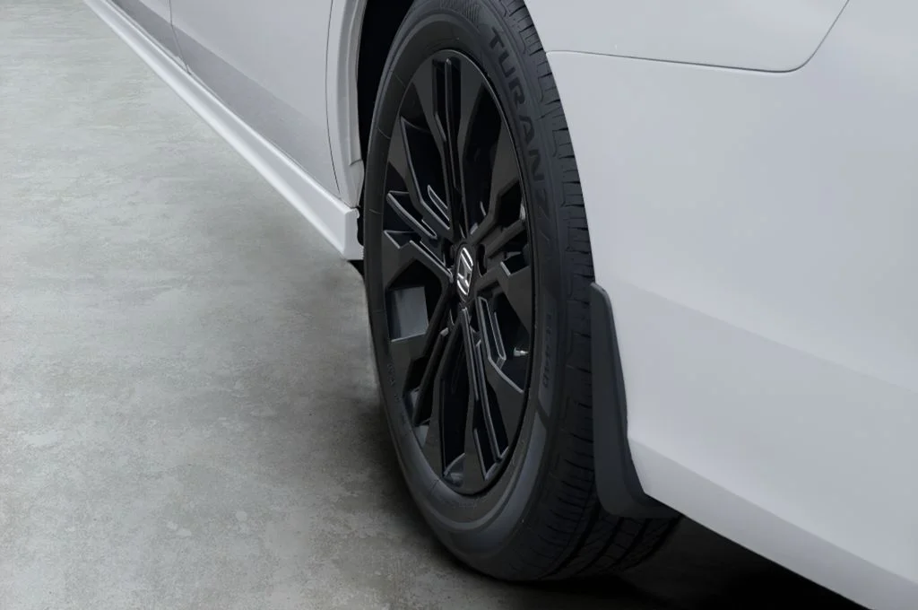 New 2026 Platinum White Pearl Honda Sport-L image 8