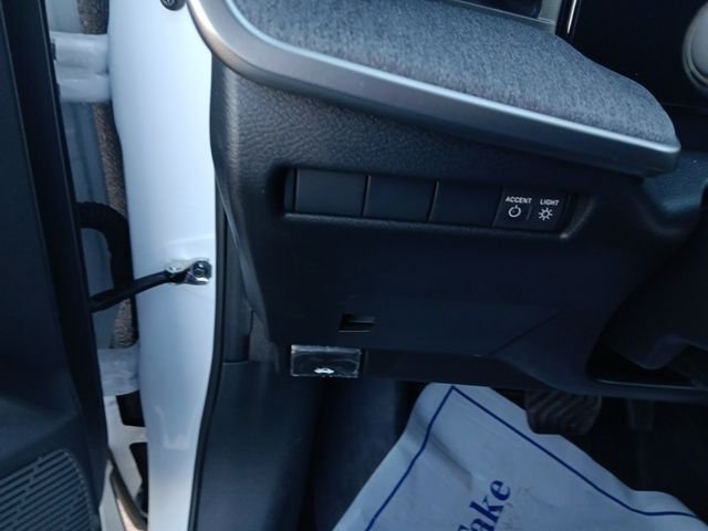 2026 Nissan KICKS SV AWD - Photo 14