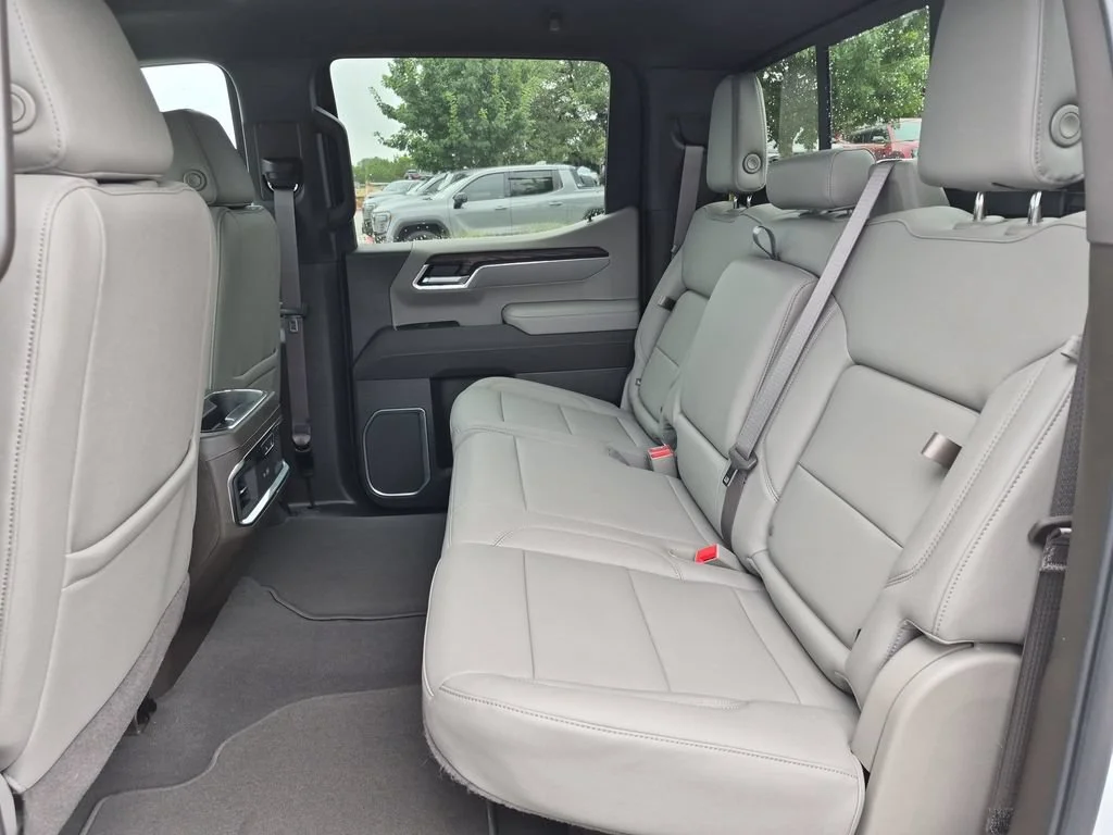 New 2026 Summit White GMC SLT image 38