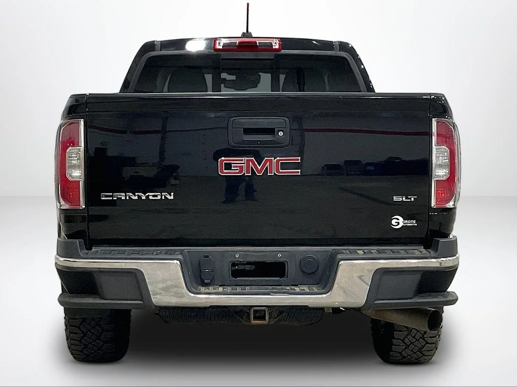 Used 2016 Black GMC SLT image 5