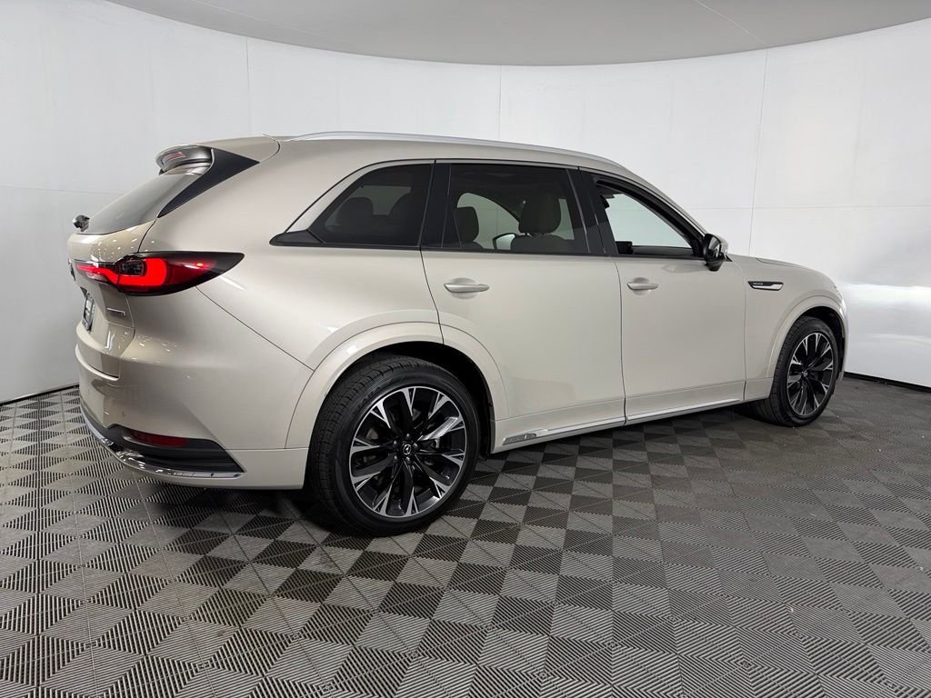 Used 2024 Silver Mazda 3.3 Turbo S image 8