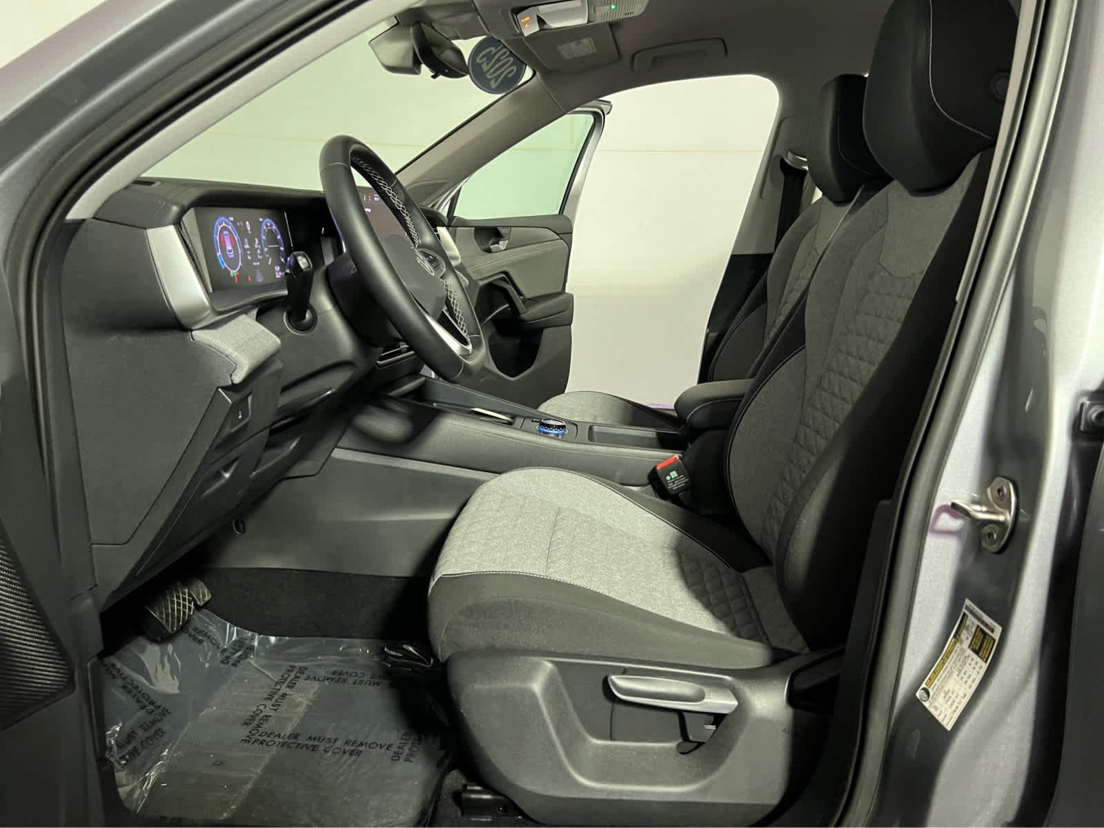 Used 2025 Pyrite Silver Metallic Volkswagen S image 20