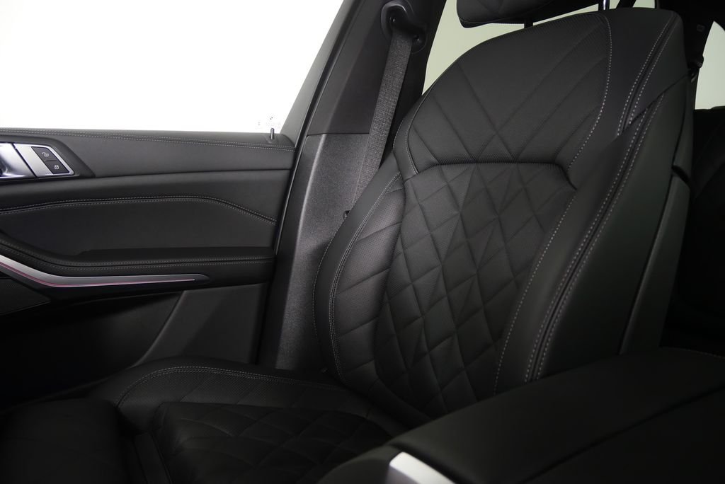 Certified Used 2024 Skyscraper Grey Metallic BMW xDrive40i image 26