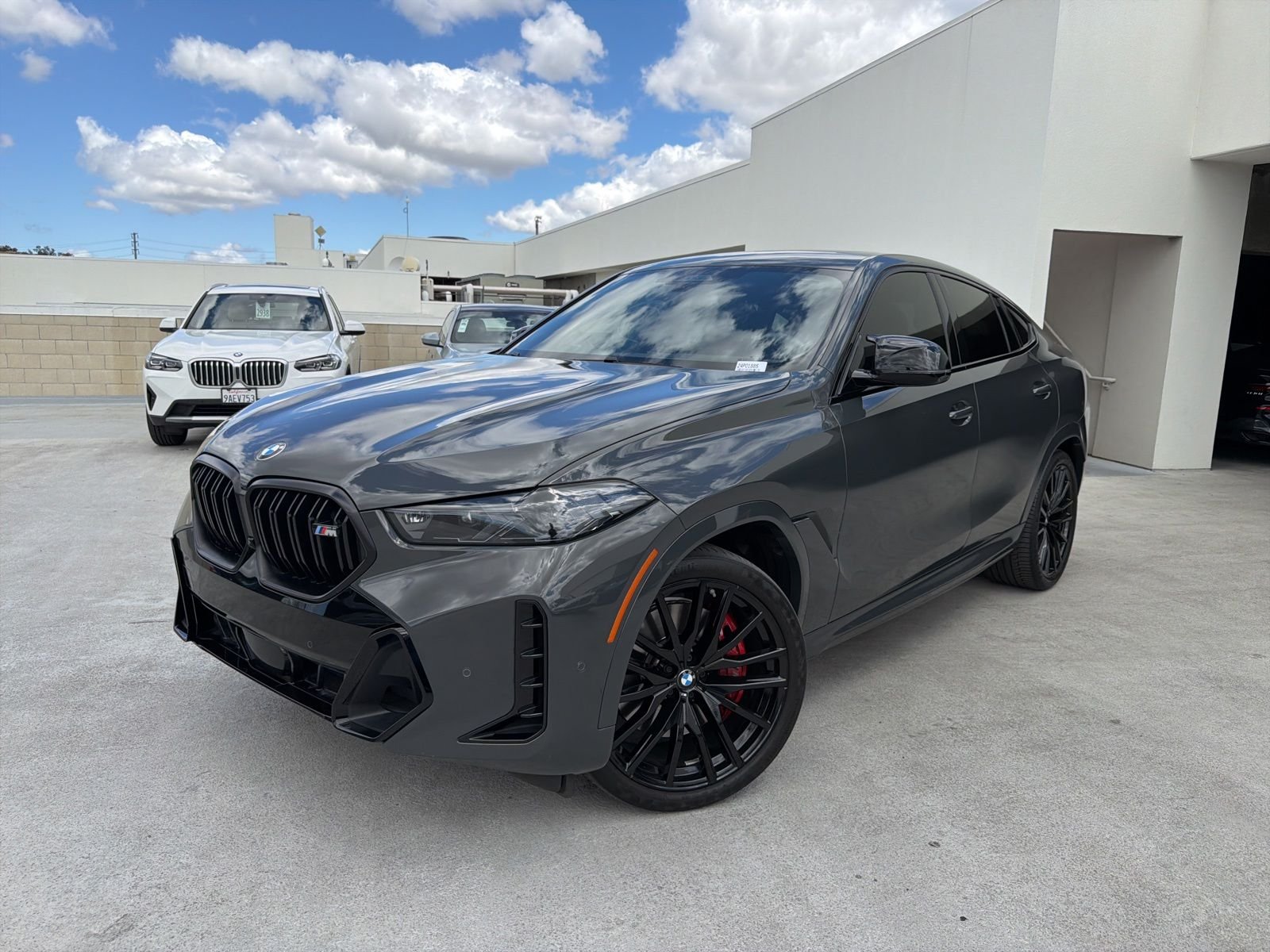 Certified Used 2024 Dravit Grey Metallic BMW M60i image 3