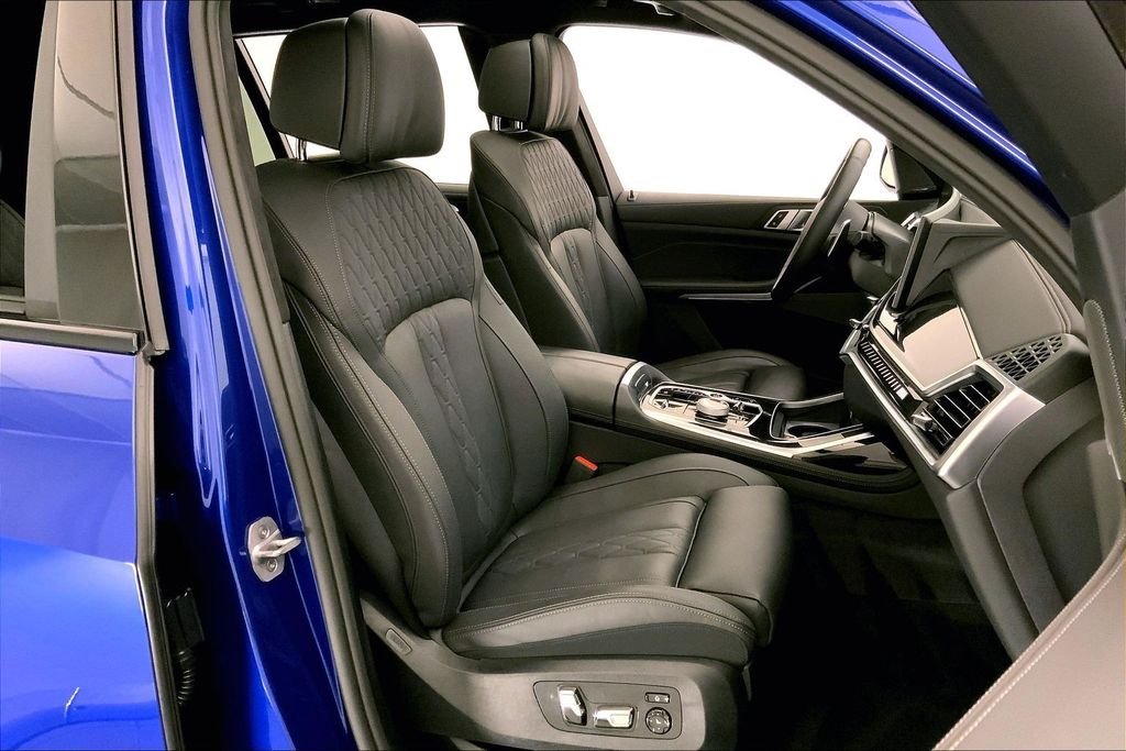Used 2026 Marina Bay Blue Metallic BMW  image 6