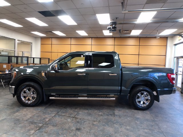 Certified Used 2021 Guard Metallic Ford Lariat image 4
