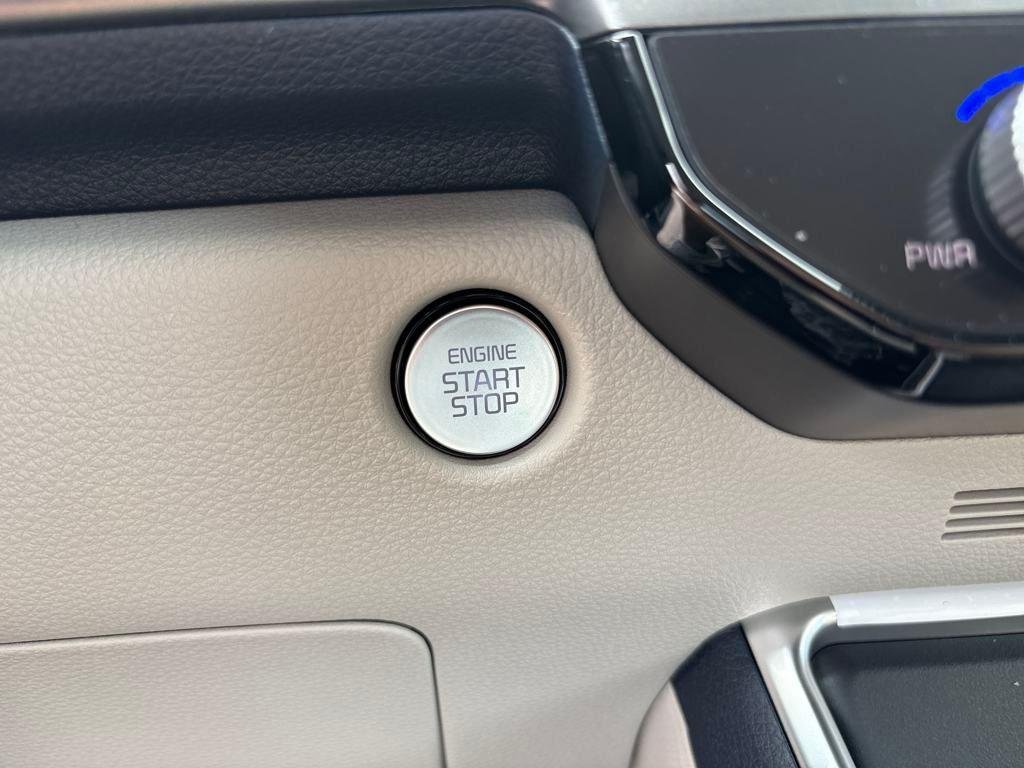 2026 Kia Carnival SX - Photo 18