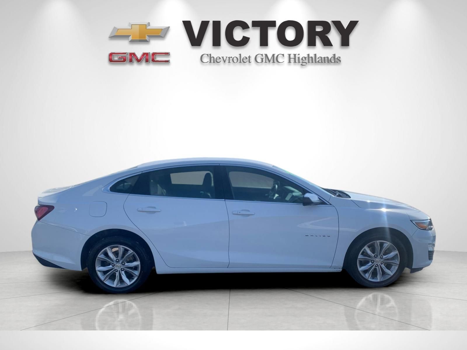 Used 2022 Chevrolet Malibu LT with VIN 1G1ZD5ST3NF119335 for sale in Triadelphia, WV