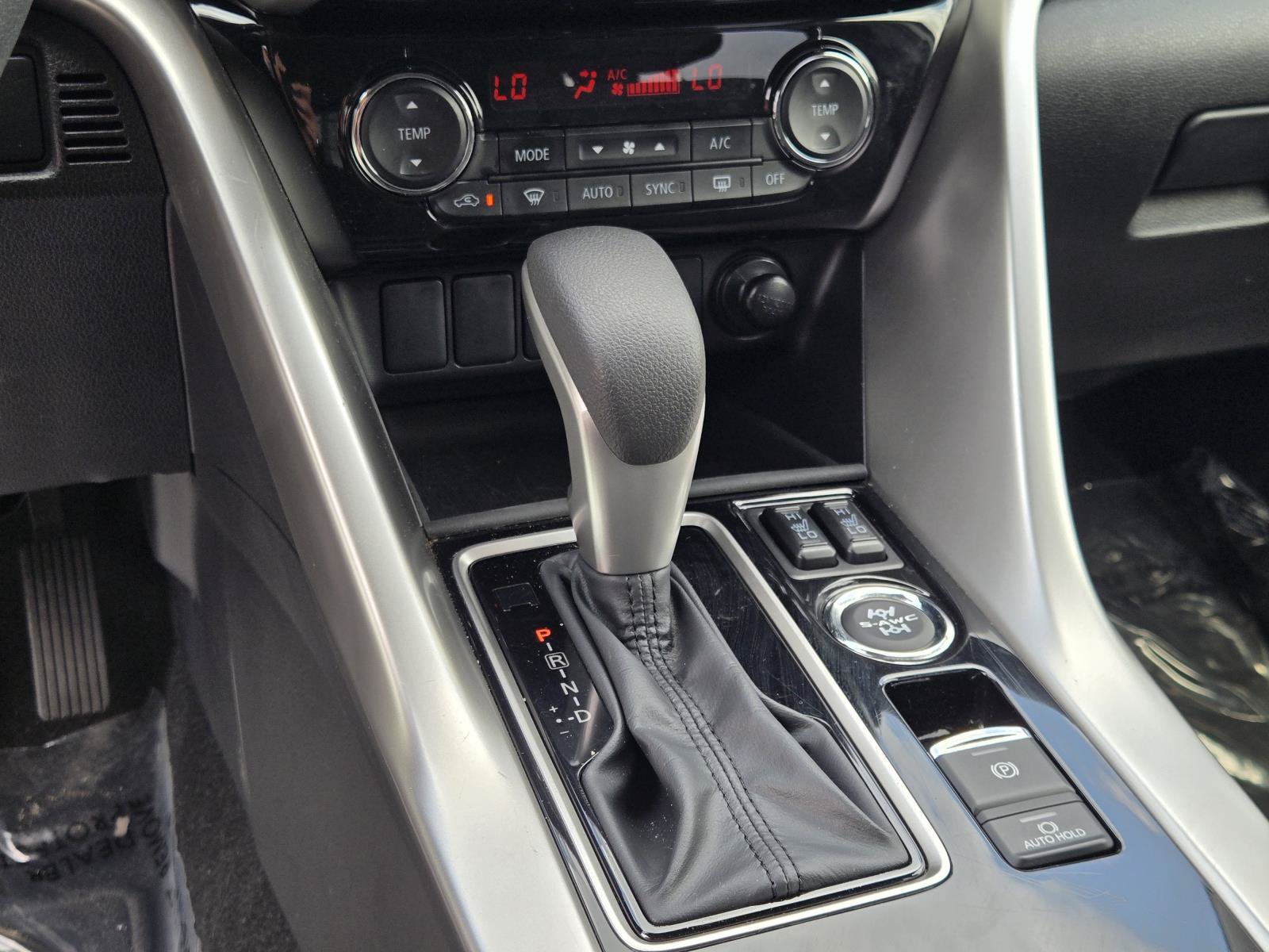 2025 Mitsubishi Eclipse Cross SE - Photo 27