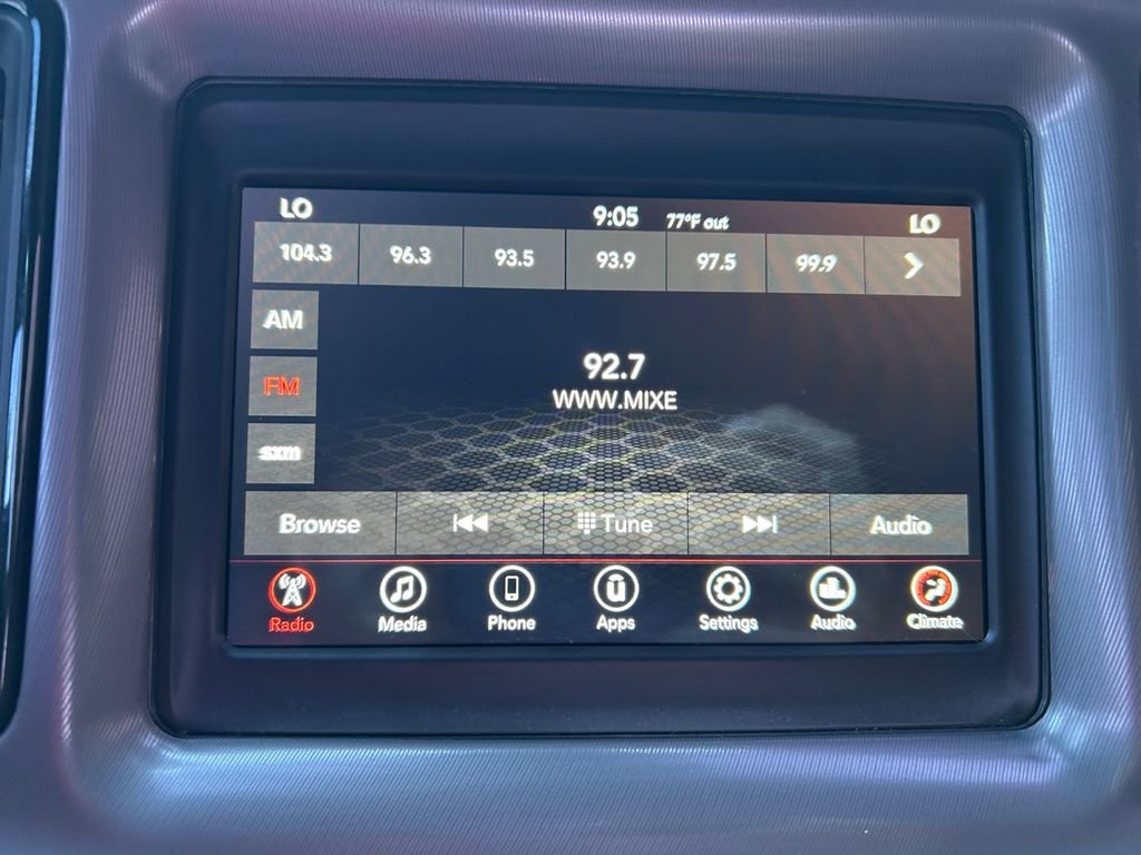 Used 2023 Silver Dodge SXT image 11