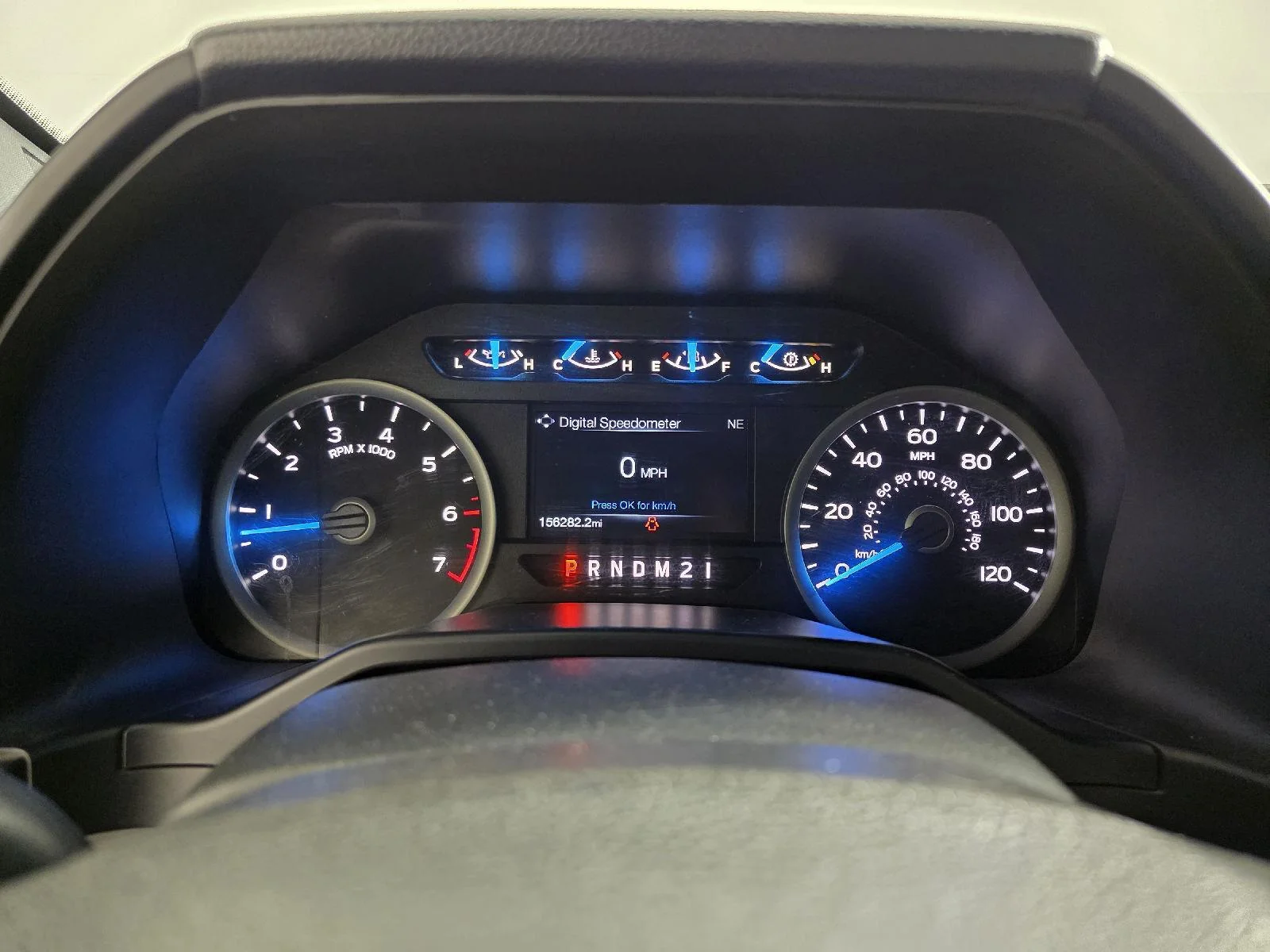 Used 2016 Oxford White Ford XLT image 32