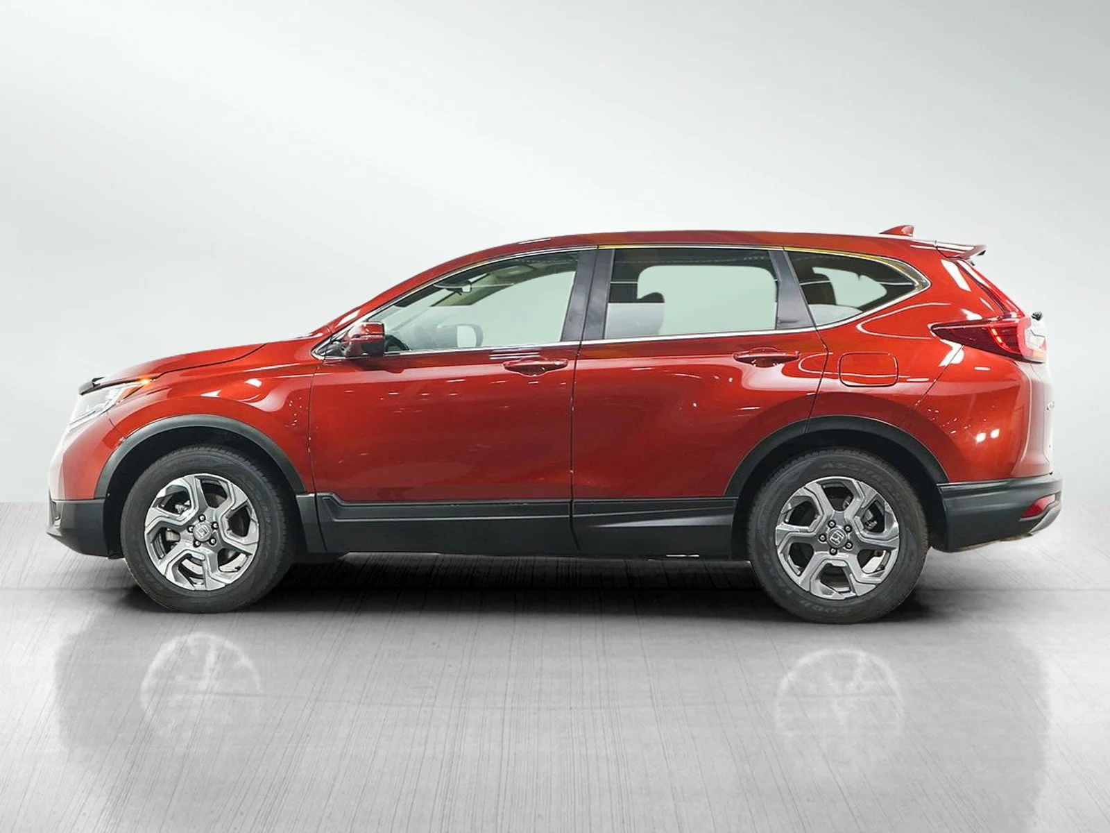 Used 2019 Honda CR-V EX with VIN 2HKRW2H53KH638461 for sale in Burnsville, Minnesota