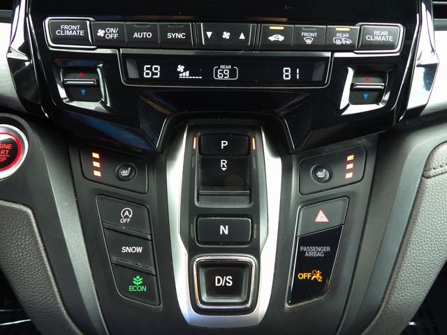 Used 2020 Pacific Pewter Metallic Honda Touring image 35