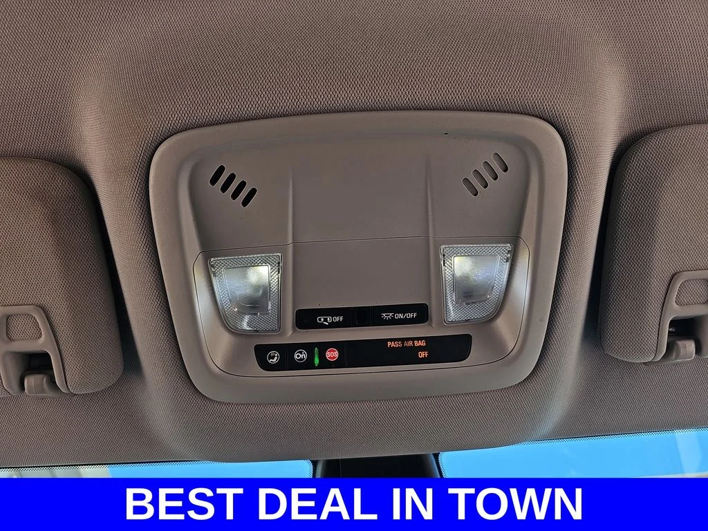 Used 2018 Silver Chevrolet Premier image 30