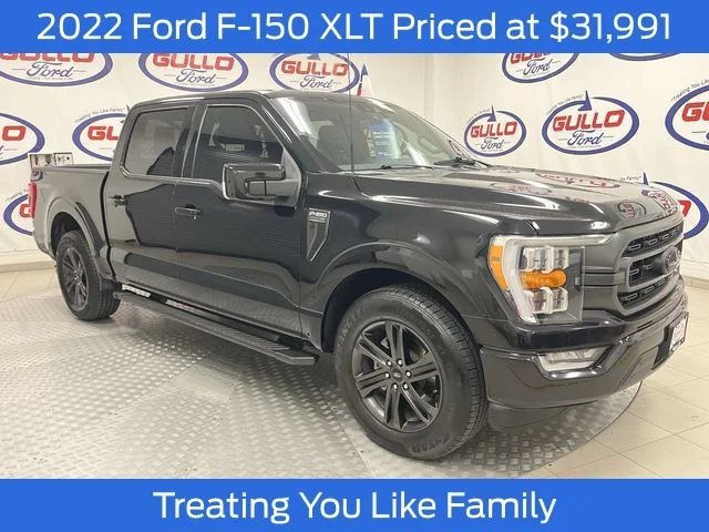 Certified Used 2022 Black Metallic Ford XLT image 1