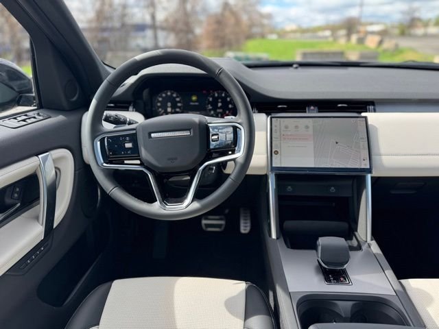 New 2026 Carpathian Grey LAND ROVER Landmark Edition image 13