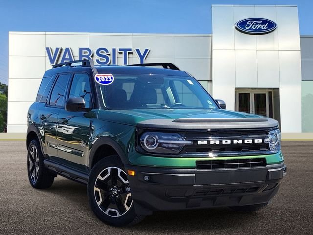 Used 2023 Green Ford Outer Banks image 1
