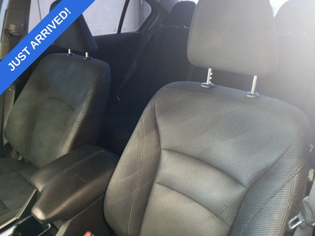 Used 2017 Crystal Black Pearl Honda EX image 6