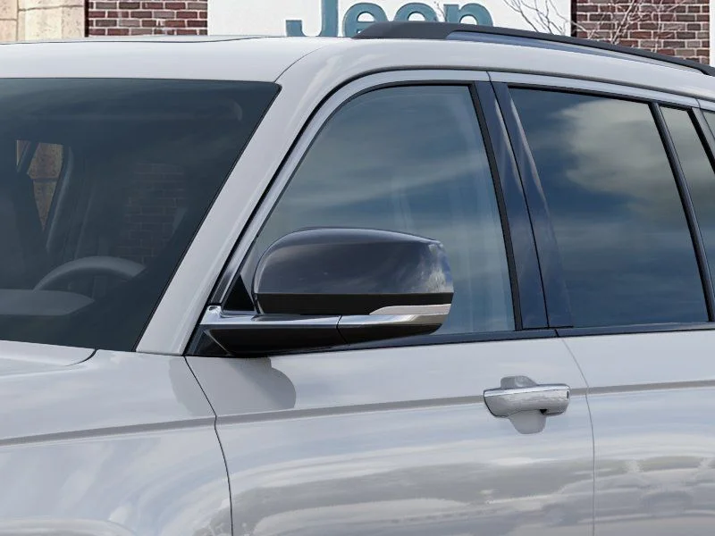 New 2026 Bright White Clear-Coat Exterior Paint Jeep Limited image 12