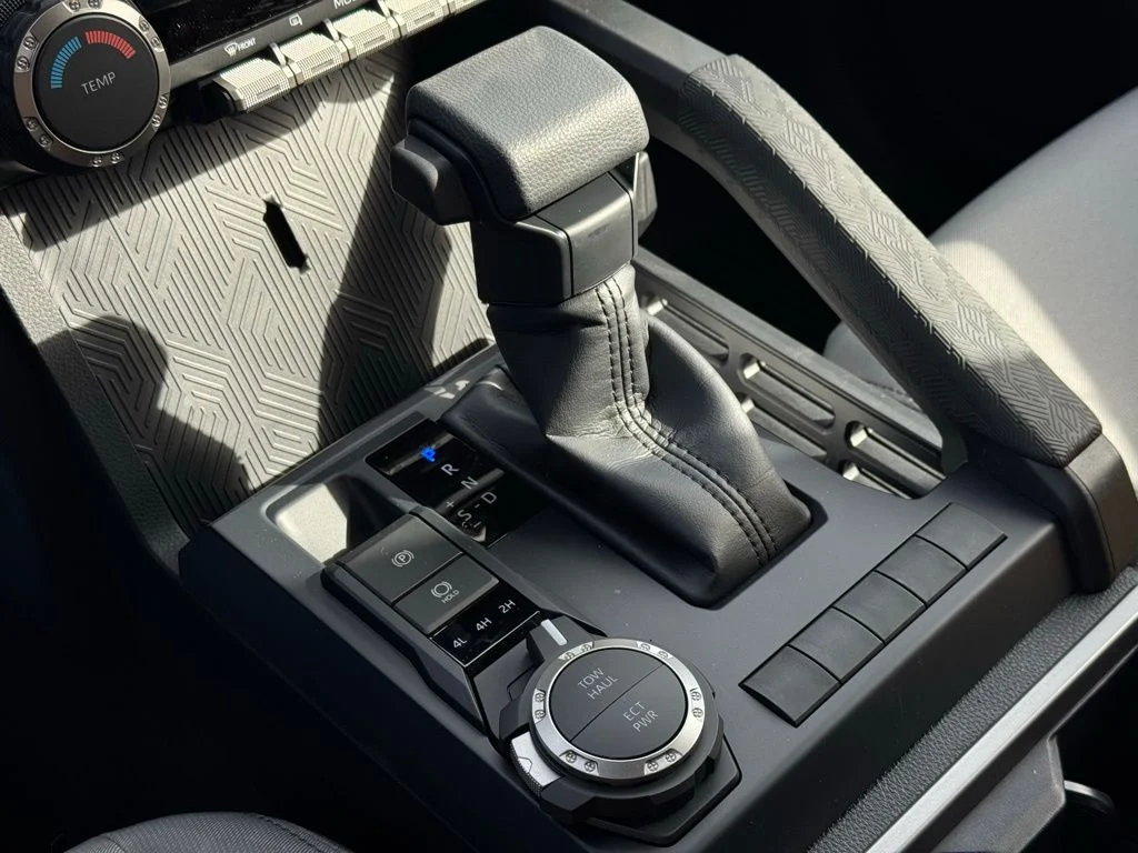 New 2025  Toyota SR5 image 32
